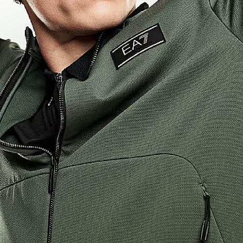 Зеленый минерал