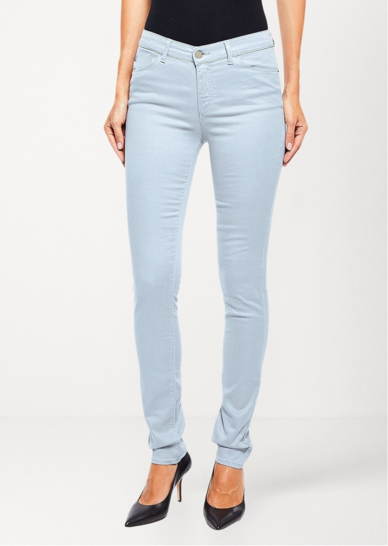 Брюки 5 карманов Extra slim Extra Slim Fit: очень облегающая, подчеркивающая фигуру.