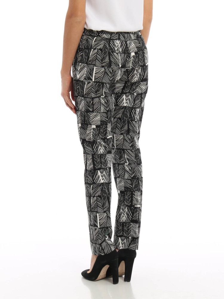 Брюки повсякденні Slim Fit для жінок (440070), колір Чорний - №4