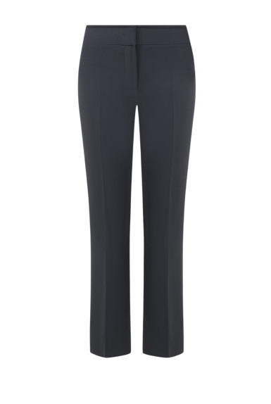 Брюки повседневные Slim Fit: приталенный силуэт, но не слишком узкий. Низкая