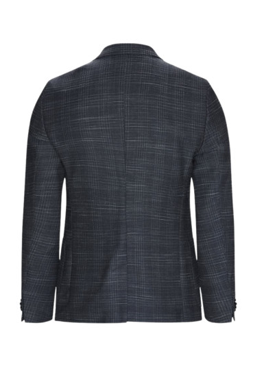 Пиджак классический Extra Slim Fit: очень облегающая, подчеркивающая фигуру.