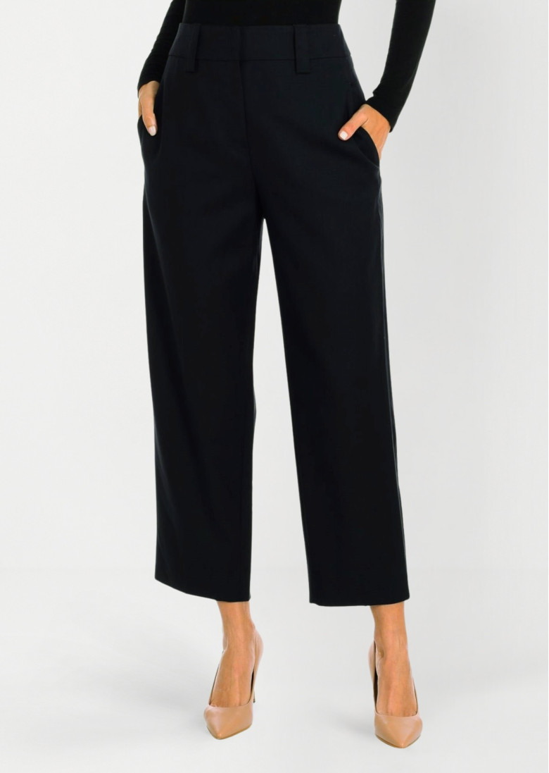 Брюки повседневные Relaxed Fit: свободный крой для максимального комфорта. Средняя