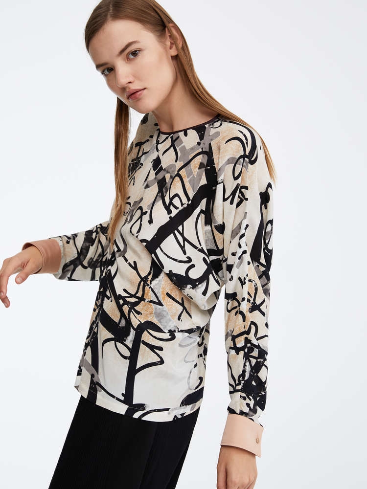 Блуза з довгим рукавом Slim Fit для жінок (454371), колір Молочний - №5