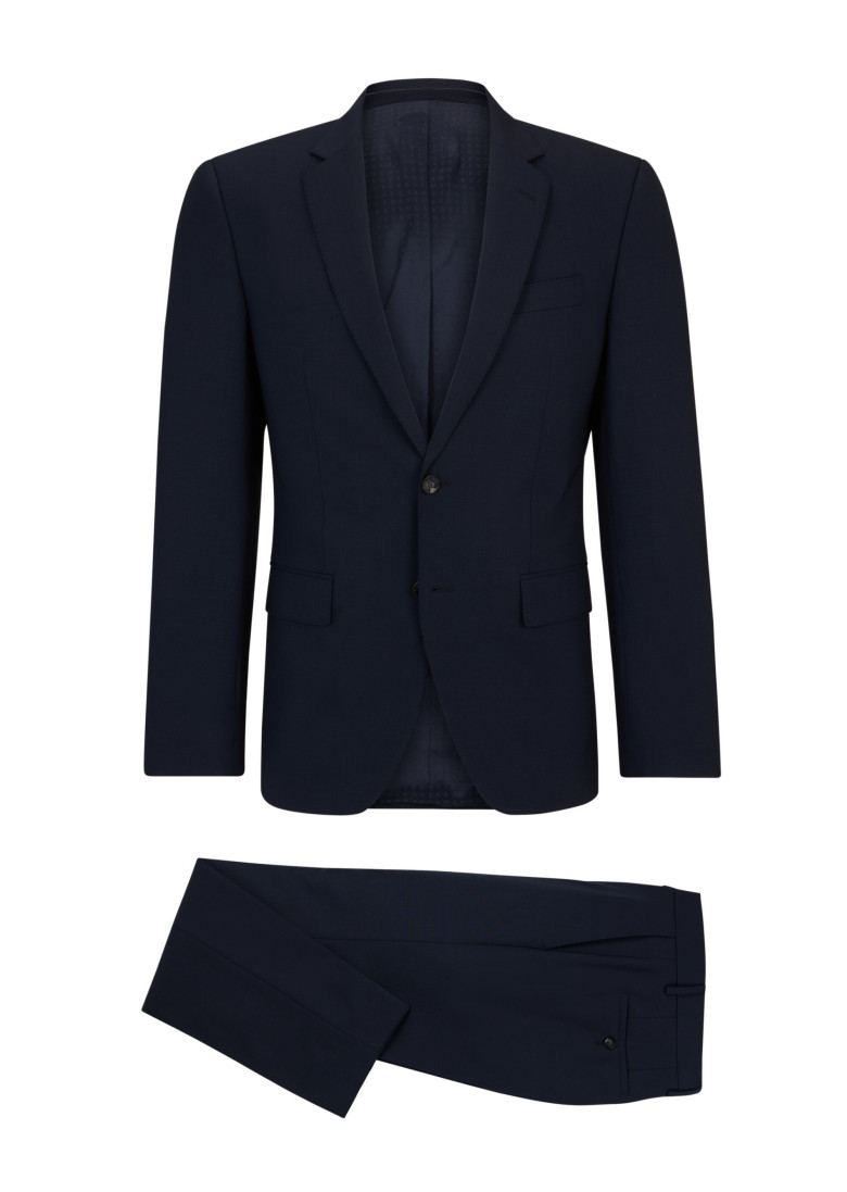 Костюм Regular Fit: класичний крій, середня свобода рухів.