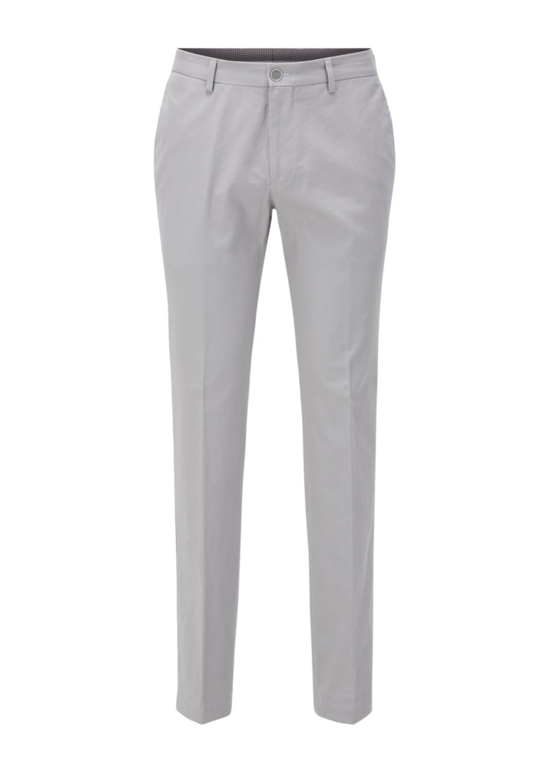 Брюки повсякденні Slim Fit: приталений силует, але не надто вузький. Середня