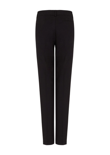 Брюки повсякденні Slim Fit: приталений силует, але не надто вузький. Низька