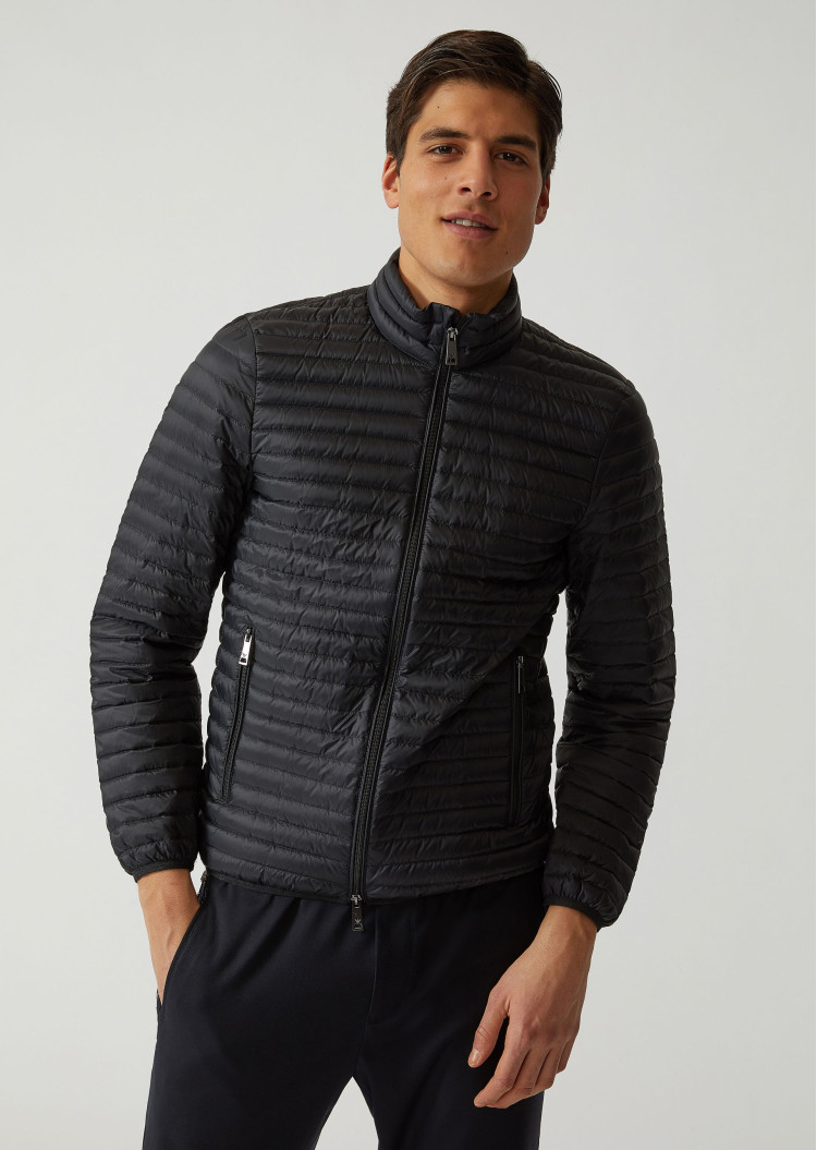 Пуховик тонкий Regular fit для чоловіків (465139), колір Чорний - №2