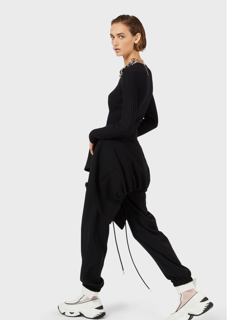 Брюки костюмные Slim fit Средняя для женщин (465540), цвет Черный - №5