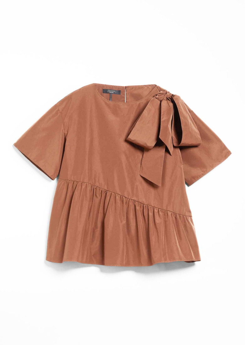 Блуза с коротким рукавом Relaxed Fit: свободный крой для максимального комфорта.