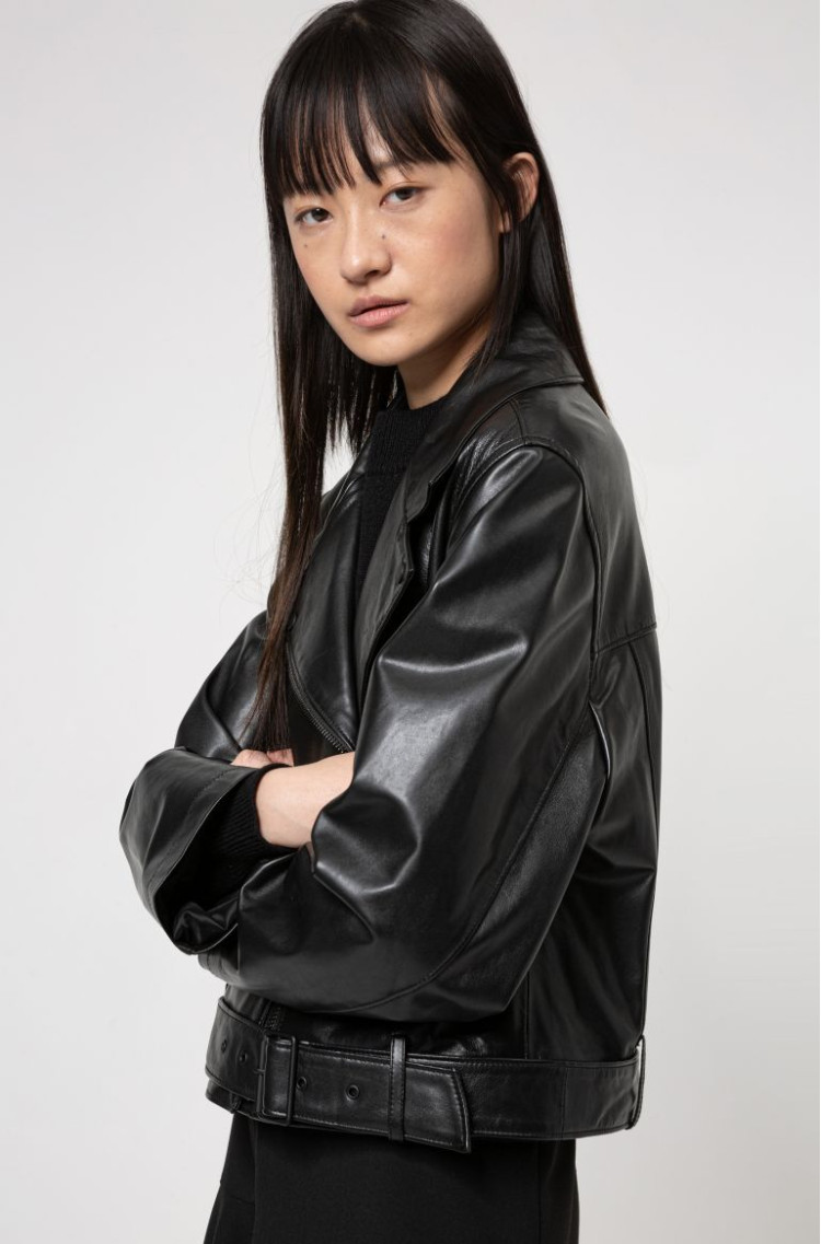 Шкіряна куртка Regular fit для жінок (468151), колір Чорний - №6