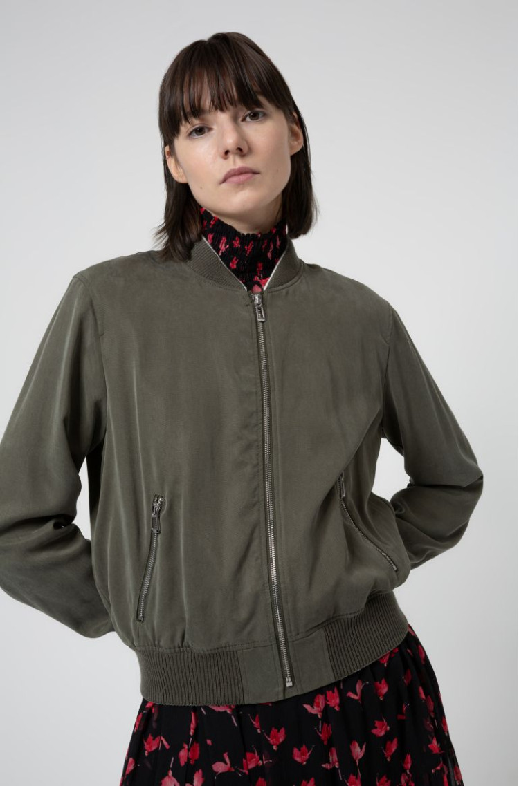 Вітровка Relaxed fit для жінок (468153), колір Зелений - №2