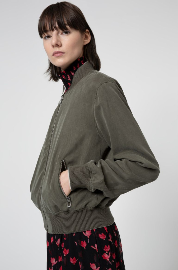 Вітровка Relaxed fit для жінок (468153), колір Зелений - №6