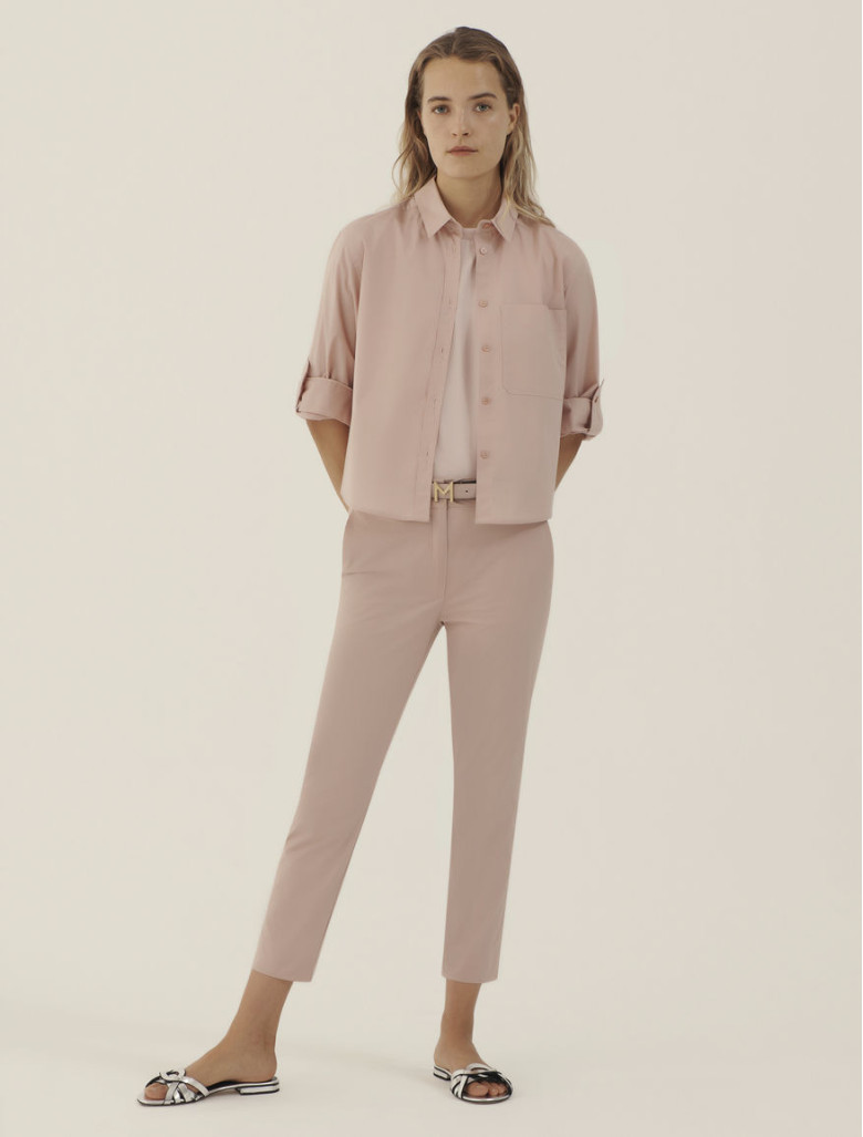 Блуза с длинным рукавом Regular Fit: классический крой, средняя свобода движений.