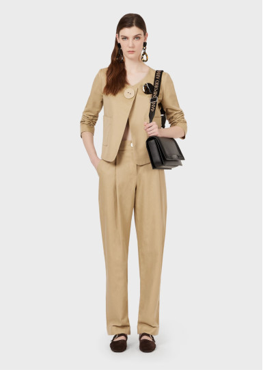 Брюки костюмные Relaxed Fit: свободный крой для максимального комфорта. Высокая
