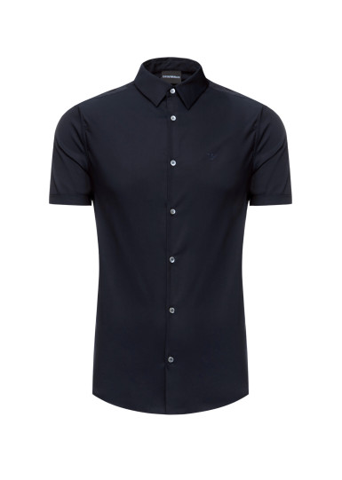 Сорочка повседневная с коротким рукавом Extra Slim Fit: очень облегающая, подчеркивающая фигуру.
