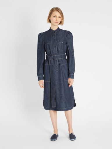 Платья миди Regular Fit: классический крой, средняя свобода движений.