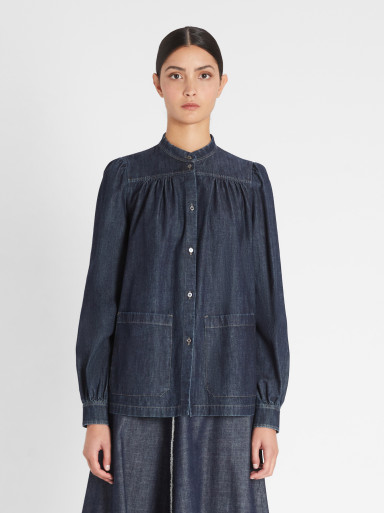 Рубашка с длинным рукавом Relaxed Fit: свободный крой для максимального комфорта.