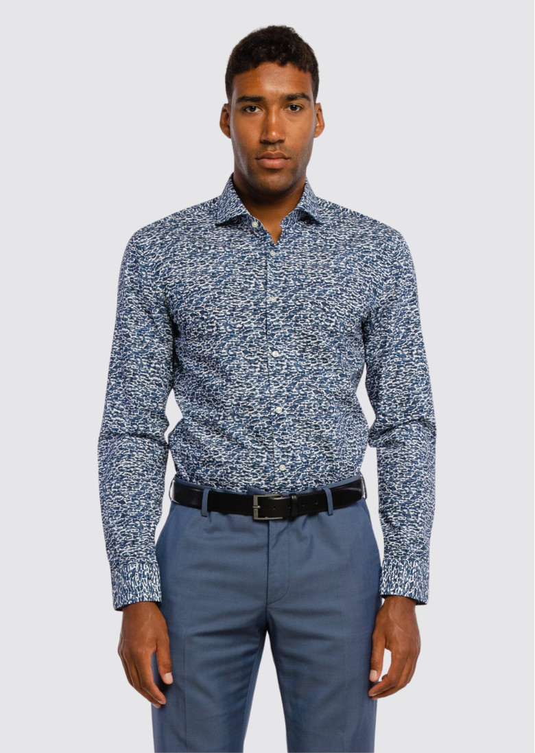 Сорочка повсякденна Extra Slim Fit: дуже облягає, підкреслює фігуру.