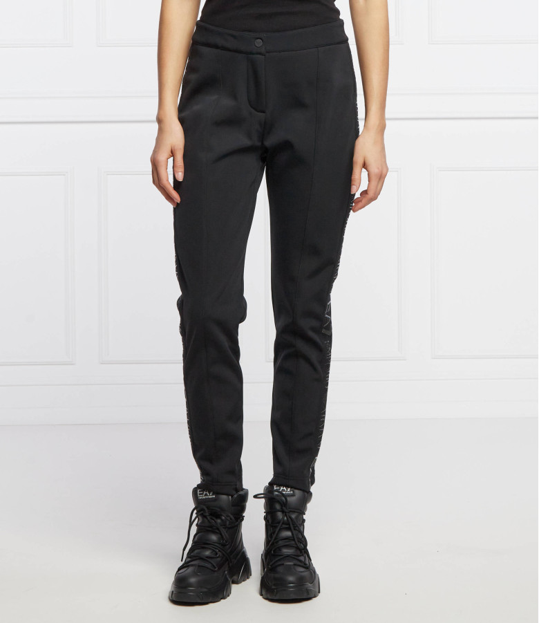 Лижні брюки Extra Slim Fit: дуже облягає, підкреслює фігуру. Низька