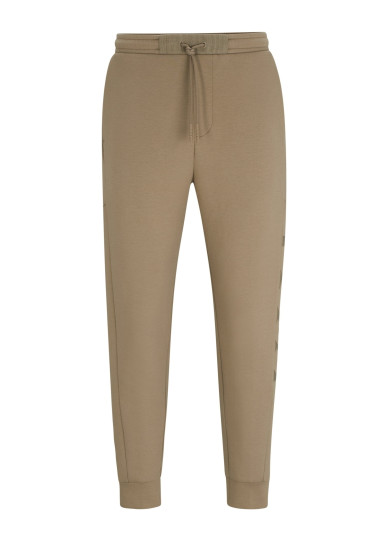 Спортивные брюки Relaxed Fit: свободный крой для максимального комфорта. Высокая