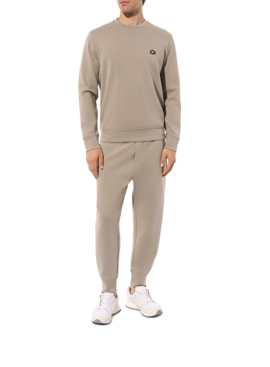 Толстовка Regular Fit: класичний крій, середня свобода рухів.