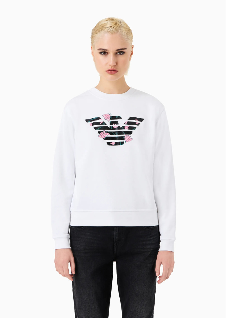 Свитшот Regular Fit: классический крой, средняя свобода движений.