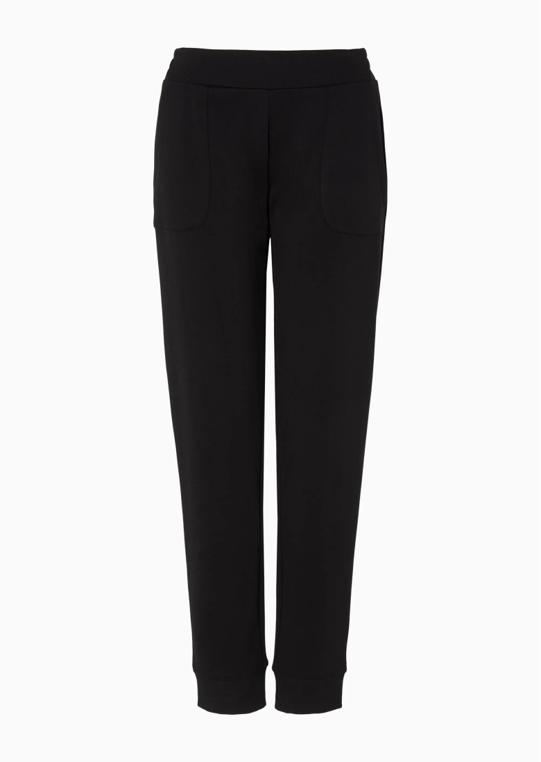 Спортивные брюки Relaxed Fit: свободный крой для максимального комфорта. Средняя