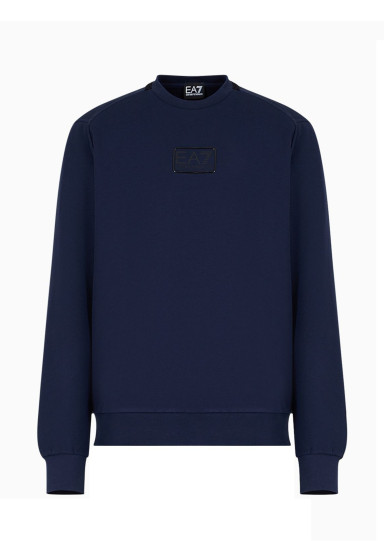 Свитшот Regular Fit: классический крой, средняя свобода движений.