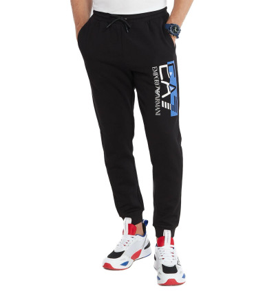 Спортивные брюки Regular Fit: классический крой, средняя свобода движений. Высокая