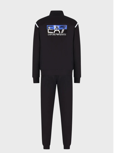 Спортивний костюм Regular Fit: класичний крій, середня свобода рухів. Середня