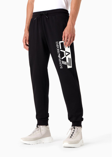 Спортивные брюки Regular Fit: классический крой, средняя свобода движений. Высокая