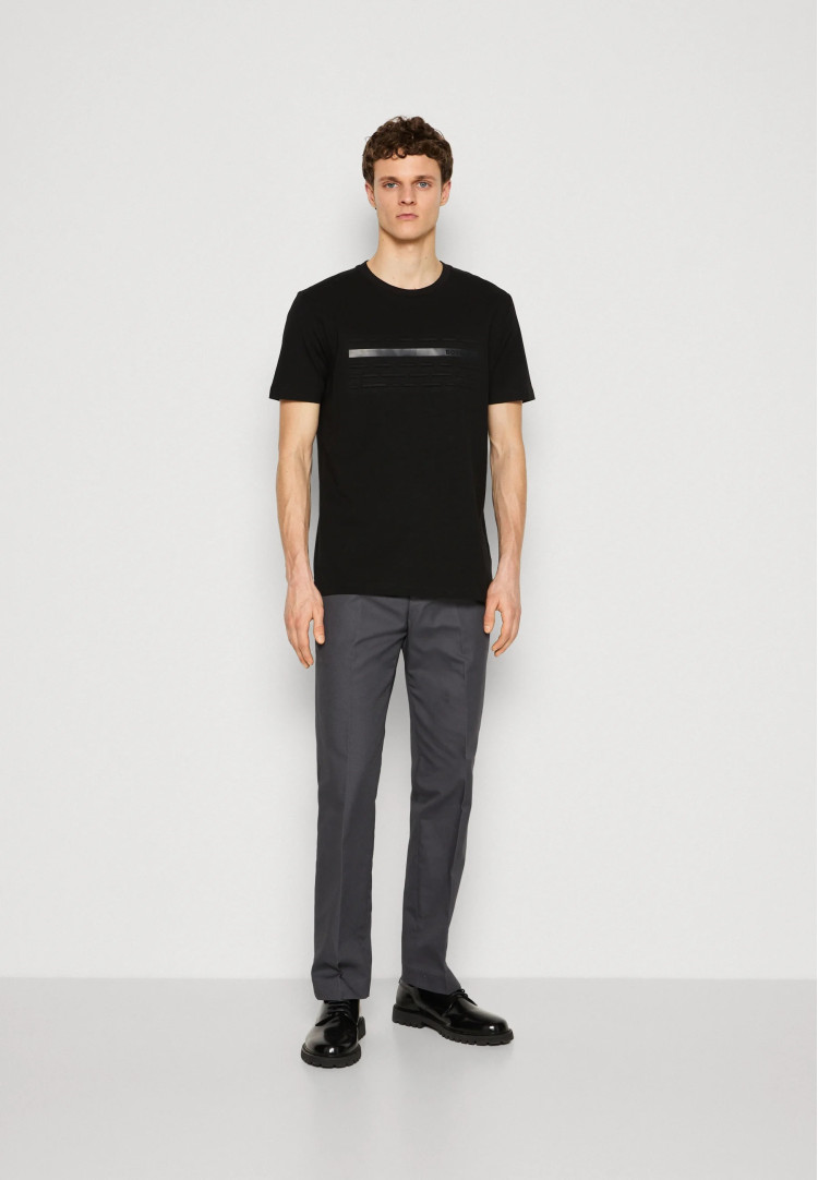 Футболка Regular fit для чоловіків (475227), колір Чорний - №3