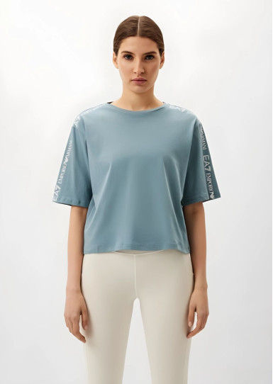Футболка Regular Fit: класичний крій, середня свобода рухів.