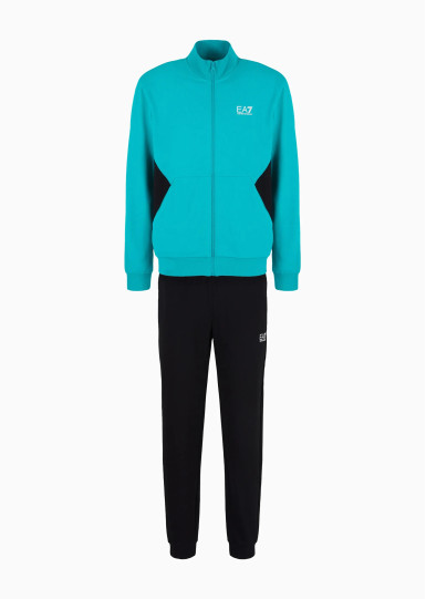 Спортивний костюм Regular Fit: класичний крій, середня свобода рухів. Середня