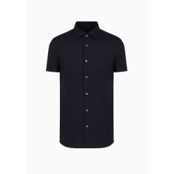 Сорочка повседневная с коротким рукавом Slim Fit: приталенный силуэт, но не слишком узкий.