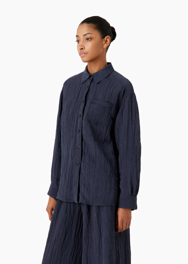Рубашка с длинным рукавом Regular Fit: классический крой, средняя свобода движений.