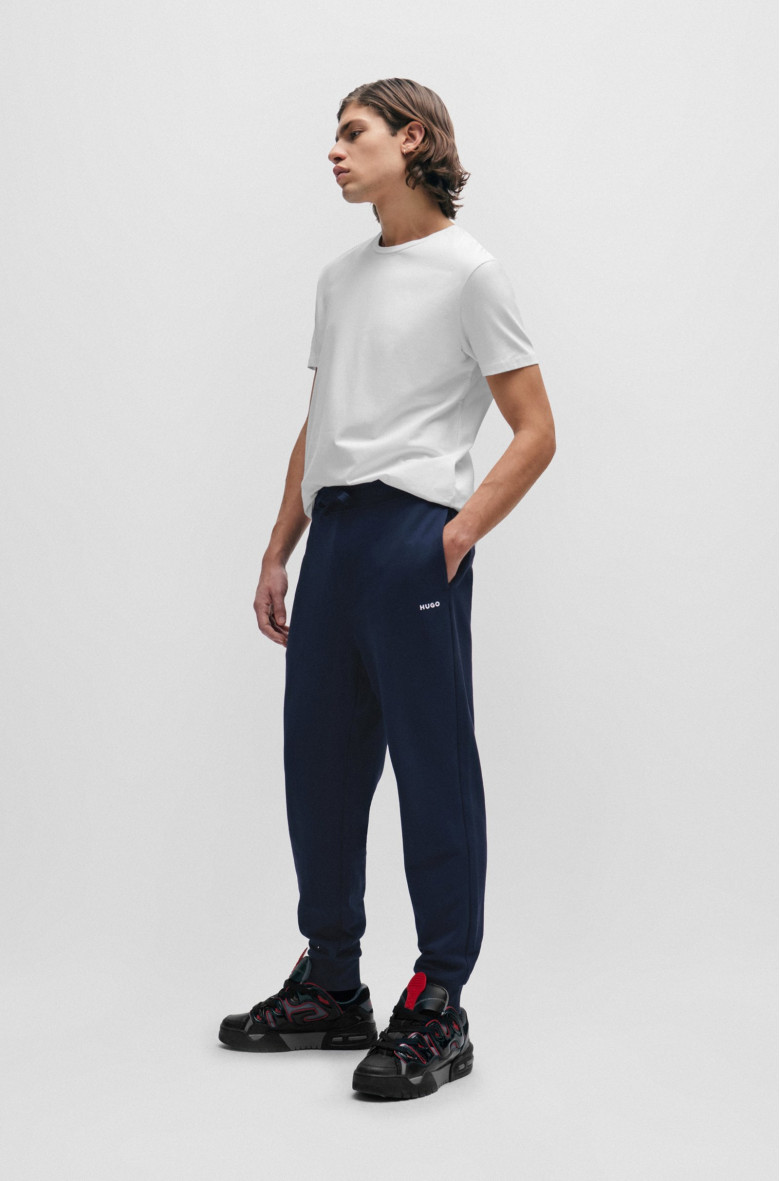 Брюки джерсі Regular Fit: класичний крій, середня свобода рухів. Висока