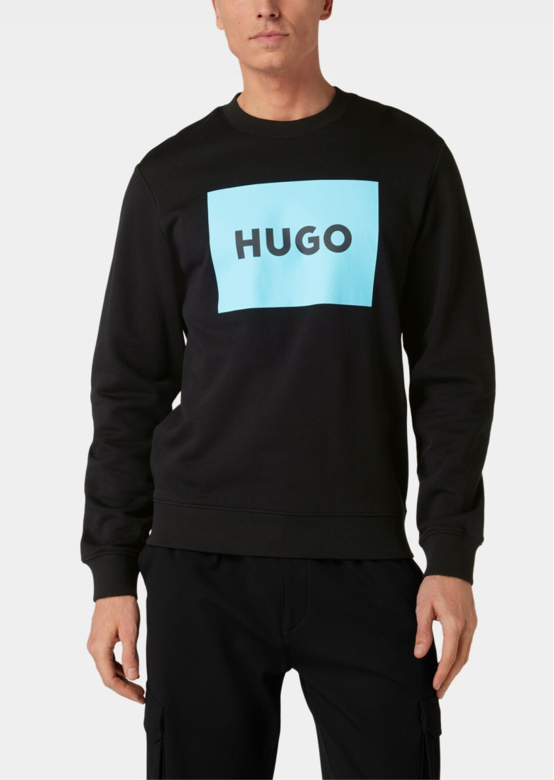 Толстовка Regular Fit: класичний крій, середня свобода рухів.
