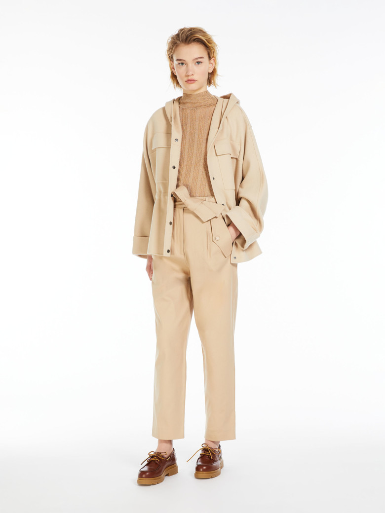 Брюки fashion Regular Fit: класичний крій, середня свобода рухів. Висока