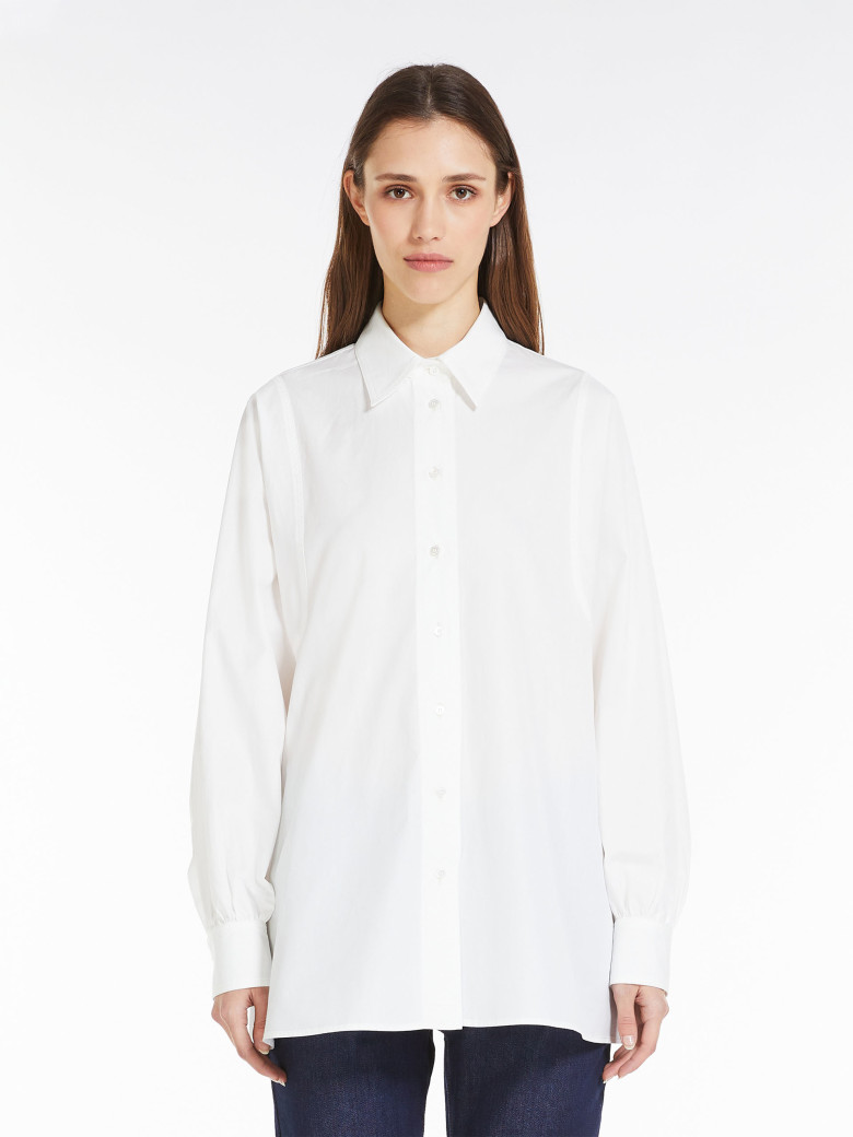 Блуза с длинным рукавом Relaxed Fit: свободный крой для максимального комфорта.