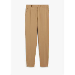 Брюки повседневные Regular Fit: классический крой, средняя свобода движений. Средняя