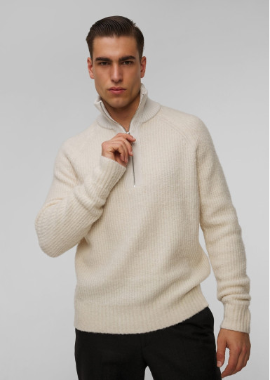 Джемпер Relaxed Fit: вільний крій для максимального комфорту.