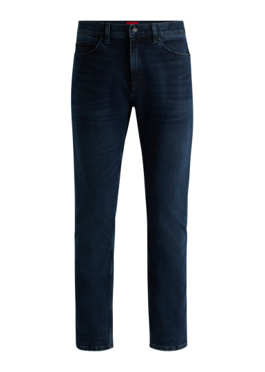 Джинсы Slim Slim Fit: приталенный силуэт, но не слишком узкий. Средняя