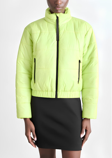 Куртка Regular Fit: класичний крій, середня свобода рухів.
