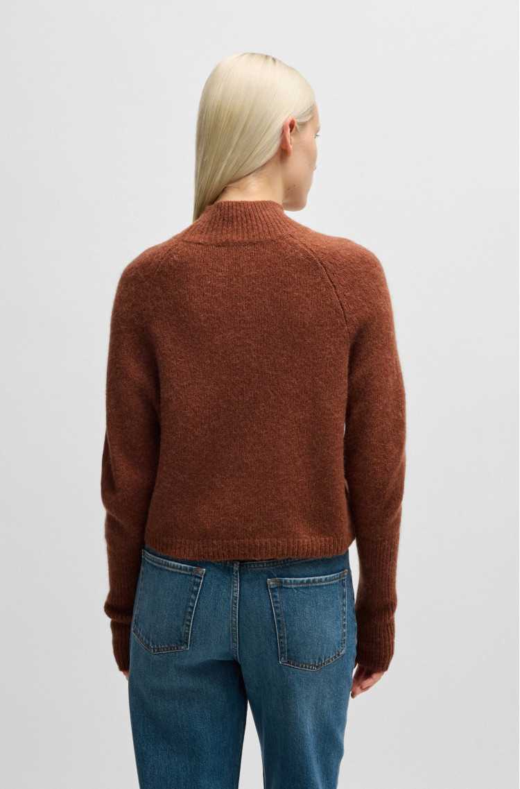 Светр Regular fit для жінок (477445), колір Коричневий - №4