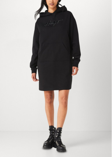 Платья мини Regular Fit: классический крой, средняя свобода движений.