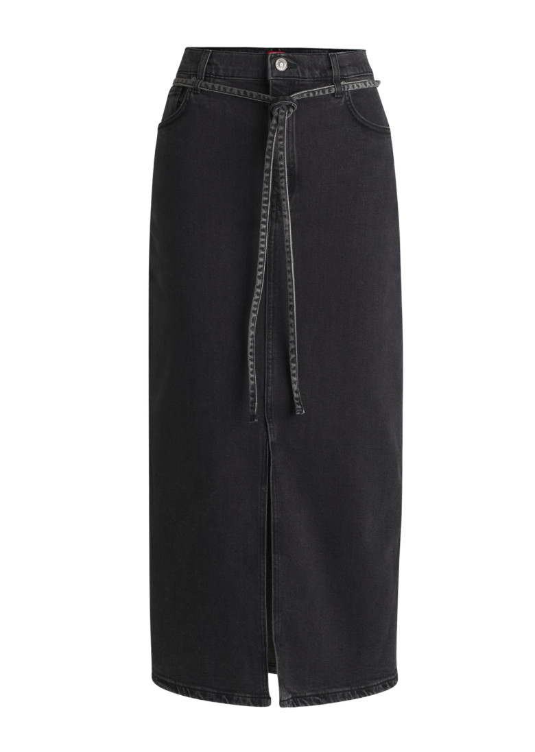 Спідниця максі Slim Fit: приталений силует, але не надто вузький.
