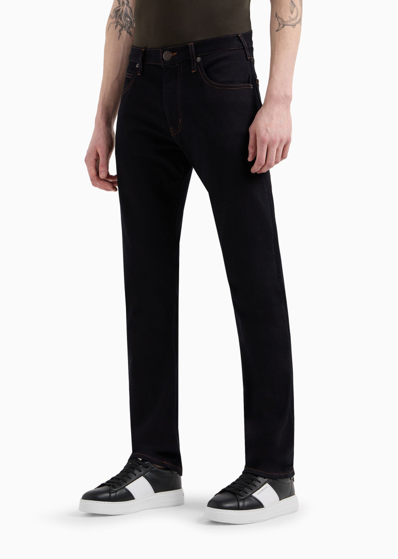 Джинси Regular Regular Fit: класичний крій, середня свобода рухів. Середня