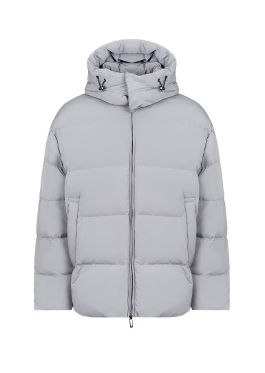 Пуховик Relaxed Fit: вільний крій для максимального комфорту.