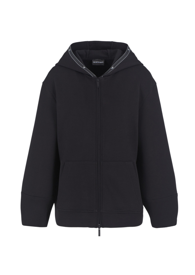 Спортивна кофта Regular Fit: класичний крій, середня свобода рухів.